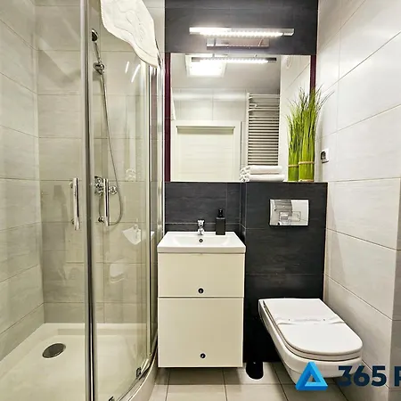 365pam - Nadmorski - Garaz W Cenie 코워브제크